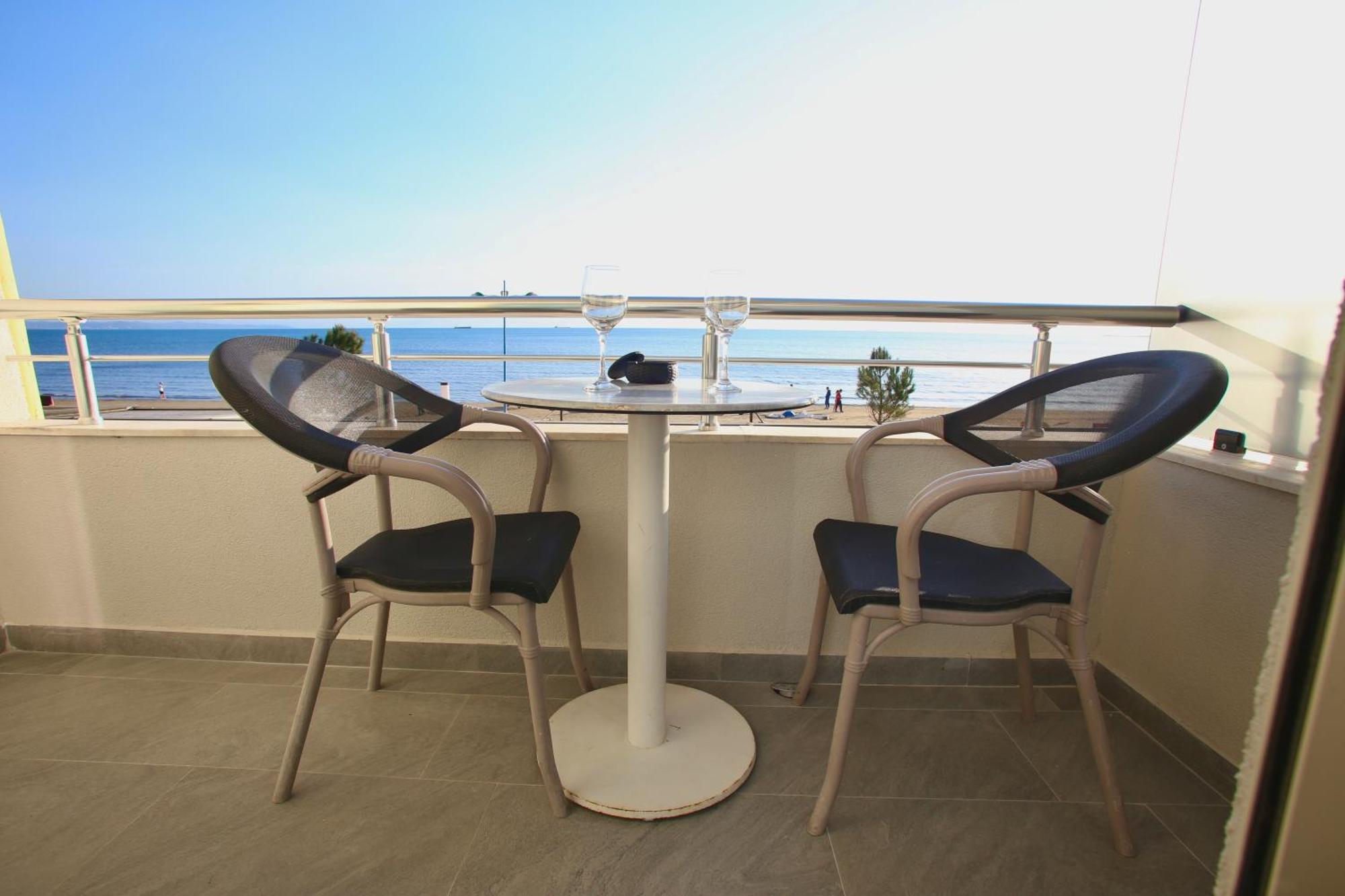 Luxurious Dreamy Seaview Apartment Durres Luaran gambar